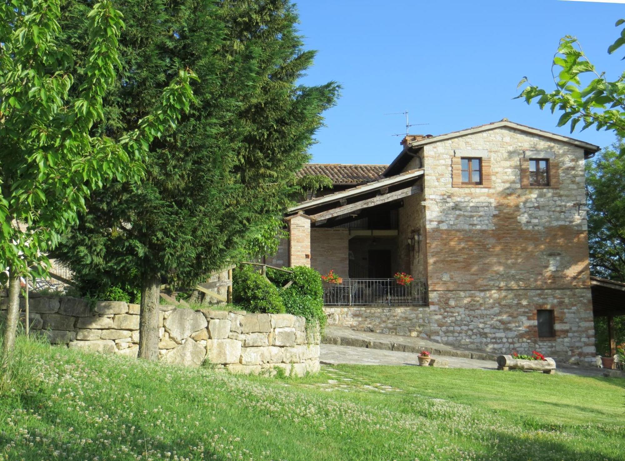 Agriturismo Casale Delle Lucrezie Todi Eksteriør billede